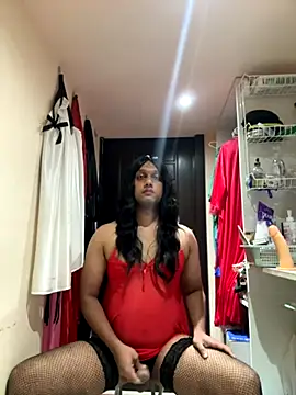 Snapshot of PunyClick8 chatting on 10-01-25, 06:03 PunyClick8 online show from 10-01-25, 06:03