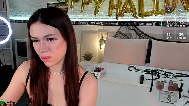 Snapshot of BelovedRuby chatting on 11-02-25, 03:09 BelovedRuby online show from 11-02-25, 03:09