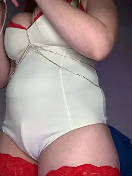 Nayafreaky online show from 04-19-26, 06:10