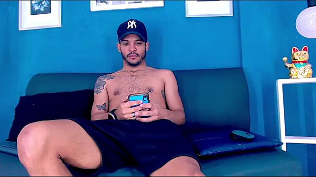 Snapshot of ricky_vill_ chatting on 03-15-25, 10:03 ricky vill online show from 03-15-25, 10:03