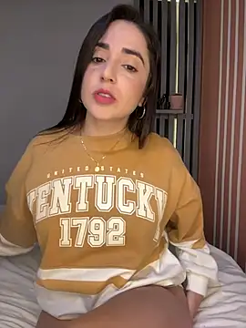 Snapshot of Victoria-And1 chatting on 12-07-24, 02:09 Victoria-And1 online show from 12-07-24, 02:09