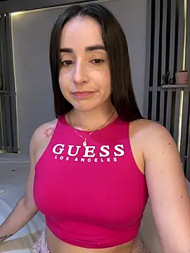 Snapshot of Victoria-And1 chatting on 01-15-25, 02:38 Victoria-And1 online show from 01-15-25, 02:38