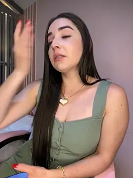 Snapshot of Victoria-And1 chatting on 10-02-25, 11:45 Victoria-And1 online show from 10-02-25, 11:45