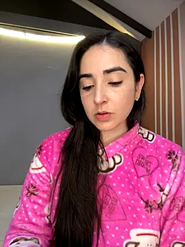 Snapshot of Victoria-And1 chatting on 10-22-25, 01:50 Victoria-And1 online show from 10-22-25, 01:50