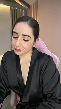 Snapshot of Victoria-And1 chatting on 11-14-25, 01:26 Victoria-And1 online show from 11-14-25, 01:26