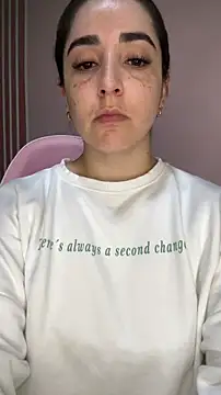 Victoria-And1 online show from 01-09-26, 02:36