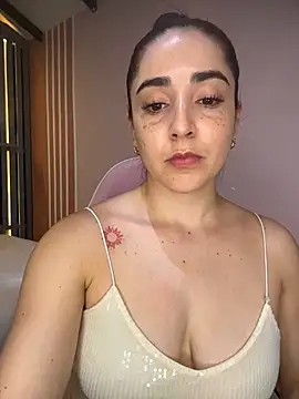 Victoria-And1 online show from 02-17-26, 01:35