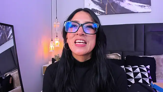 kira moon   online show from 03-13-26, 09:10