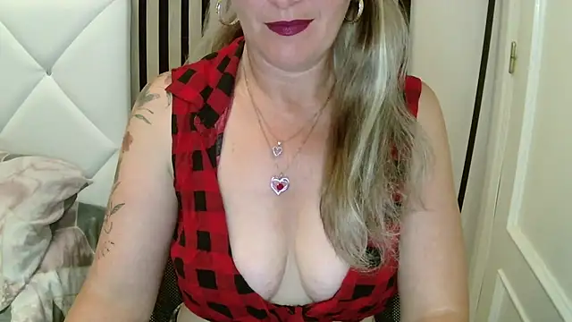 Snapshot of xxNoeliaxx chatting on 05-02-26, 07:35 xxNoeliaxx online show from 05-02-26, 07:35