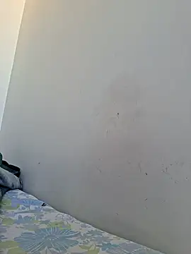 Snapshot of molozeb chatting on 07-06-26, 06:10 molozeb online show from 07-06-26, 06:10