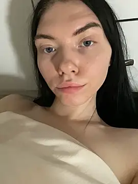 Lisaaa Alisa online show from 03-06-25, 10:47