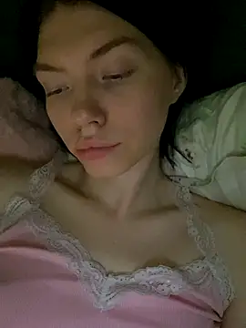 Lisaaa Alisa online show from 10-25-25, 05:40