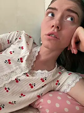 Lisaaa Alisa online show from 04-23-26, 06:36