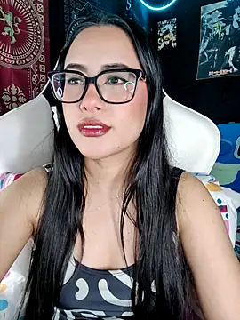 Janna mnt online show from 04-19-26, 03:17