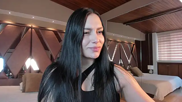 carina rossi online show from 11-04-25, 01:32