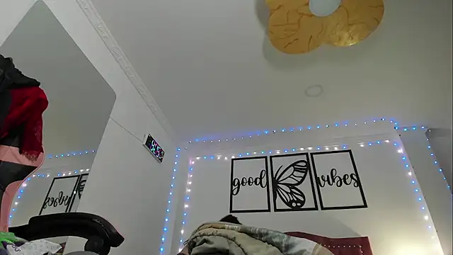 Marie Mature online show from 10-28-25, 01:09