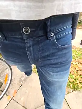 Lorent6969 online show from 10-31-25, 08:04