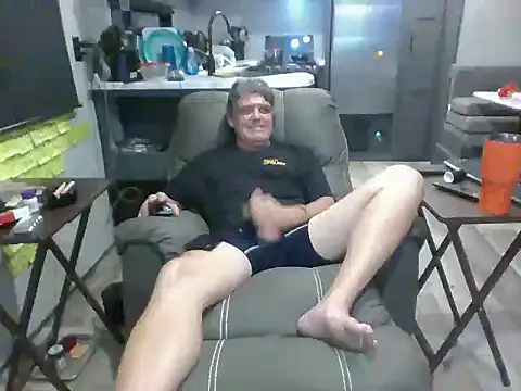 Snapshot of lateniter chatting on 11-05-25, 01:05 lateniter online show from 11-05-25, 01:05