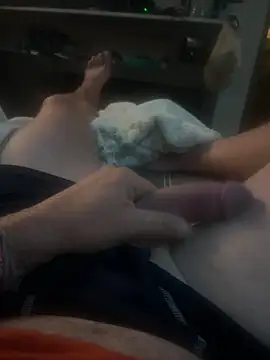 lateniter online show from 04-21-26, 09:26