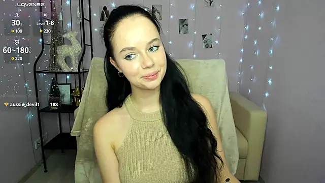 Lori  Hell online show from 12-16-24, 12:27