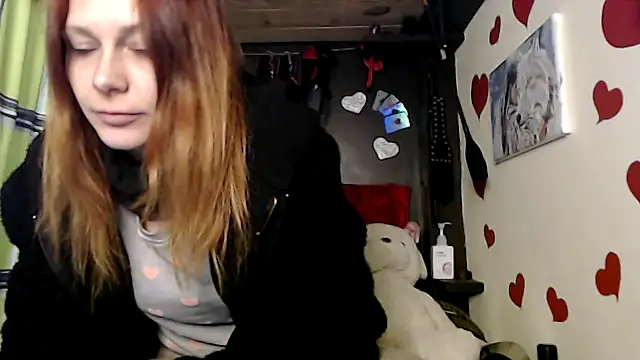 HarleyQuinn 69 online show from 10-22-25, 02:28