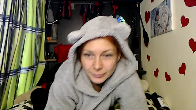 HarleyQuinn 69 online show from 10-23-25, 11:42