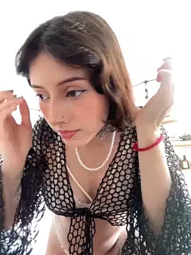 LiliJones  online show from 02-05-26, 01:49