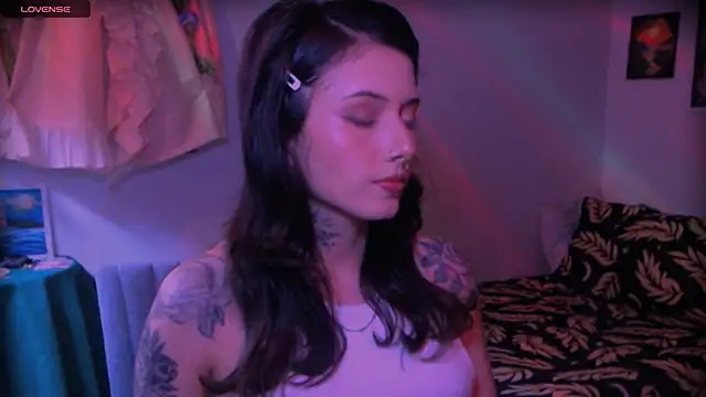 LiliJones  online show from 03-24-26, 04:56