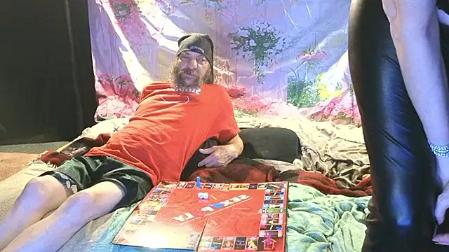 PropertyAndBiker online show from 04-21-26, 01:42