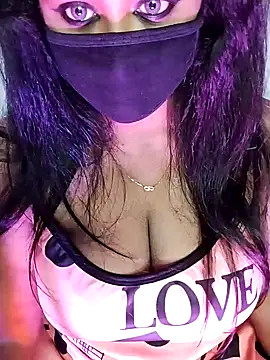 Snapshot of loveli_diya chatting on 12-27-24, 07:03 loveli diya online show from 12-27-24, 07:03