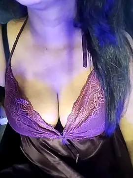 Snapshot of loveli_diya chatting on 03-17-25, 02:12 loveli diya online show from 03-17-25, 02:12