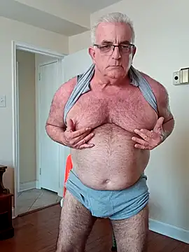 Snapshot of ShoreCock chatting on 03-12-25, 06:33 ShoreCock online show from 03-12-25, 06:33