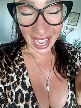 Snapshot of TheGoddessBianca chatting on 12-13-24, 08:09 TheGoddessBianca online show from 12-13-24, 08:09