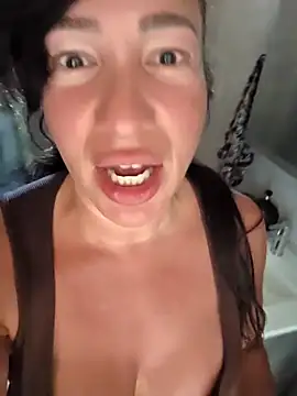 Snapshot of TheGoddessBianca chatting on 09-29-25, 10:09 TheGoddessBianca online show from 09-29-25, 10:09