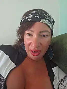 Snapshot of TheGoddessBianca chatting on 11-07-25, 09:31 TheGoddessBianca online show from 11-07-25, 09:31