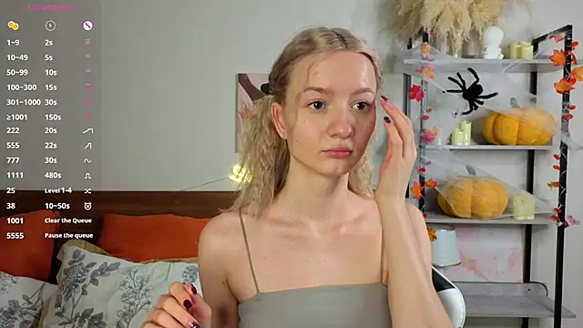 IdaValenti online show from 11-07-25, 11:05