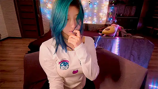 Akemilun online show from 12-22-24, 09:42