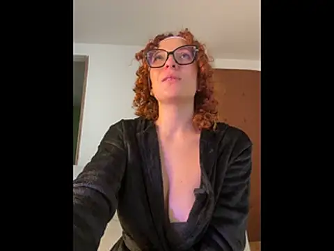 karen brave online show from 10-28-25, 06:10