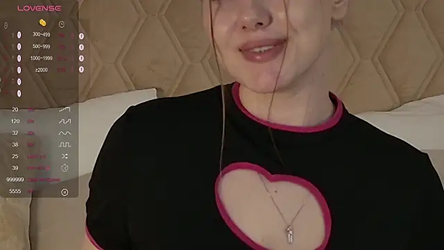 Snapshot of Jane_Meys chatting on 01-25-25, 08:42 Jane Meys online show from 01-25-25, 08:42