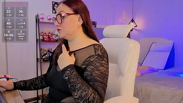 lady nylon  online show from 02-23-26, 12:02