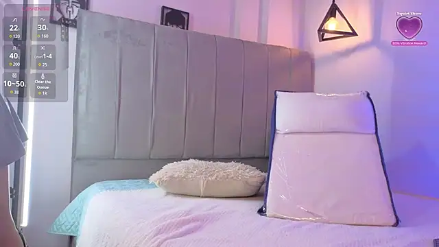 lady nylon  online show from 04-23-26, 12:04