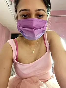 Snapshot of Angel_rani2 chatting on 03-12-25, 06:00 Angel rani2 online show from 03-12-25, 06:00