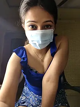 Snapshot of Angel_rani2 chatting on 03-22-25, 02:03 Angel rani2 online show from 03-22-25, 02:03