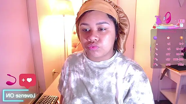 Nahom1  online show from 10-27-25, 09:19