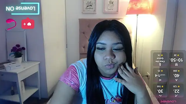 Nahom1  online show from 11-22-25, 05:34