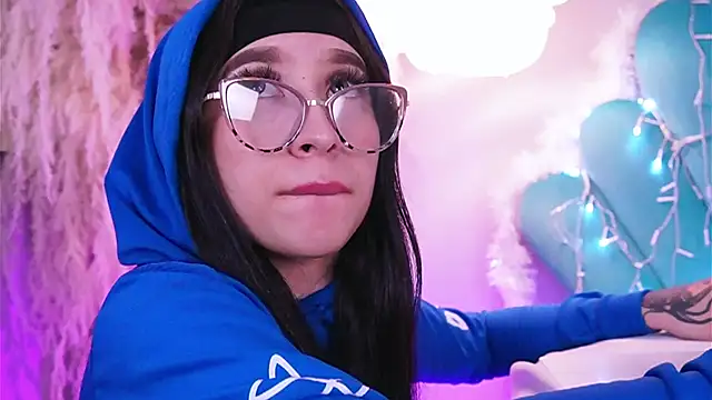 EriKlein online show from 12-13-25, 10:37