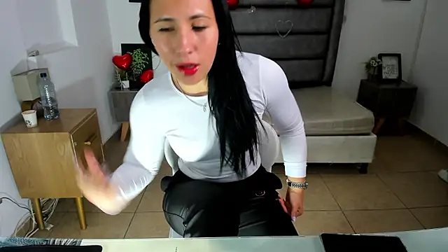 Nata bernett online show from 03-06-26, 09:11