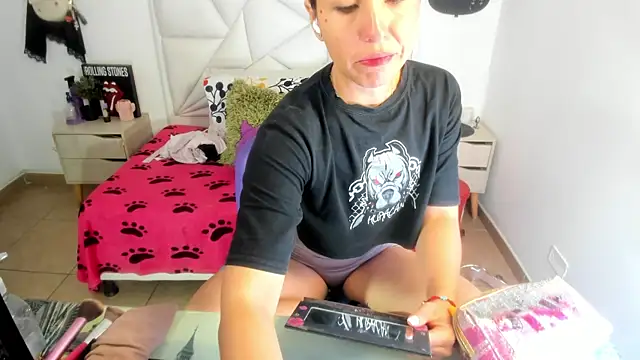 Nata bernett online show from 07-31-26, 03:00