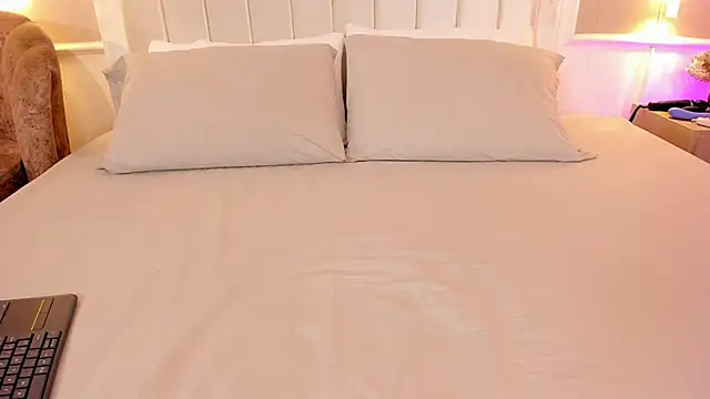 madison fox1 online show from 04-23-26, 12:40