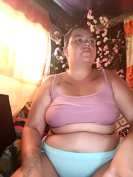 Horny kaylee online show from 04-22-26, 09:05